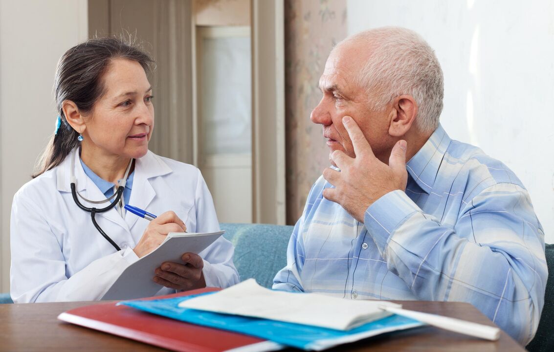 Consultation du médecin avec la prostatite